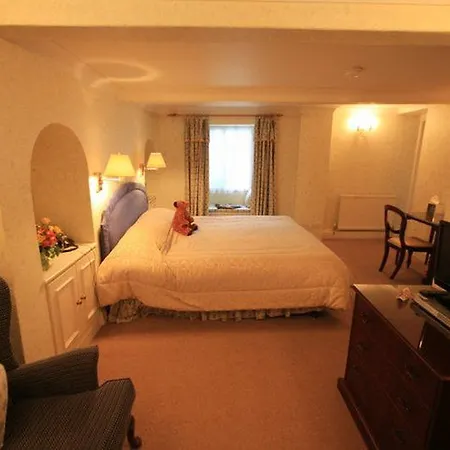 Ξενοδοχείο Worsley Arms 3*