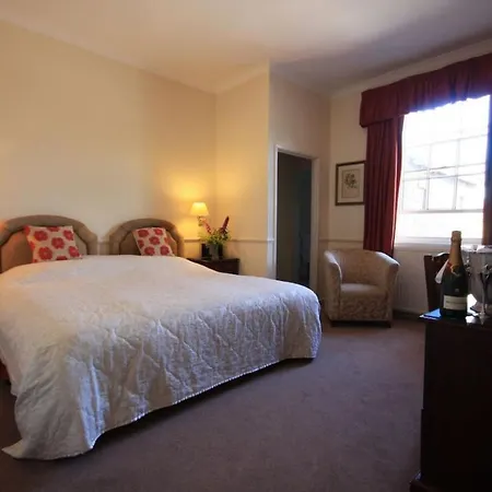 Worsley Arms 3*